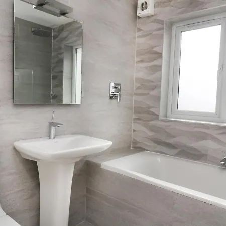 Upper Oaks Windermere